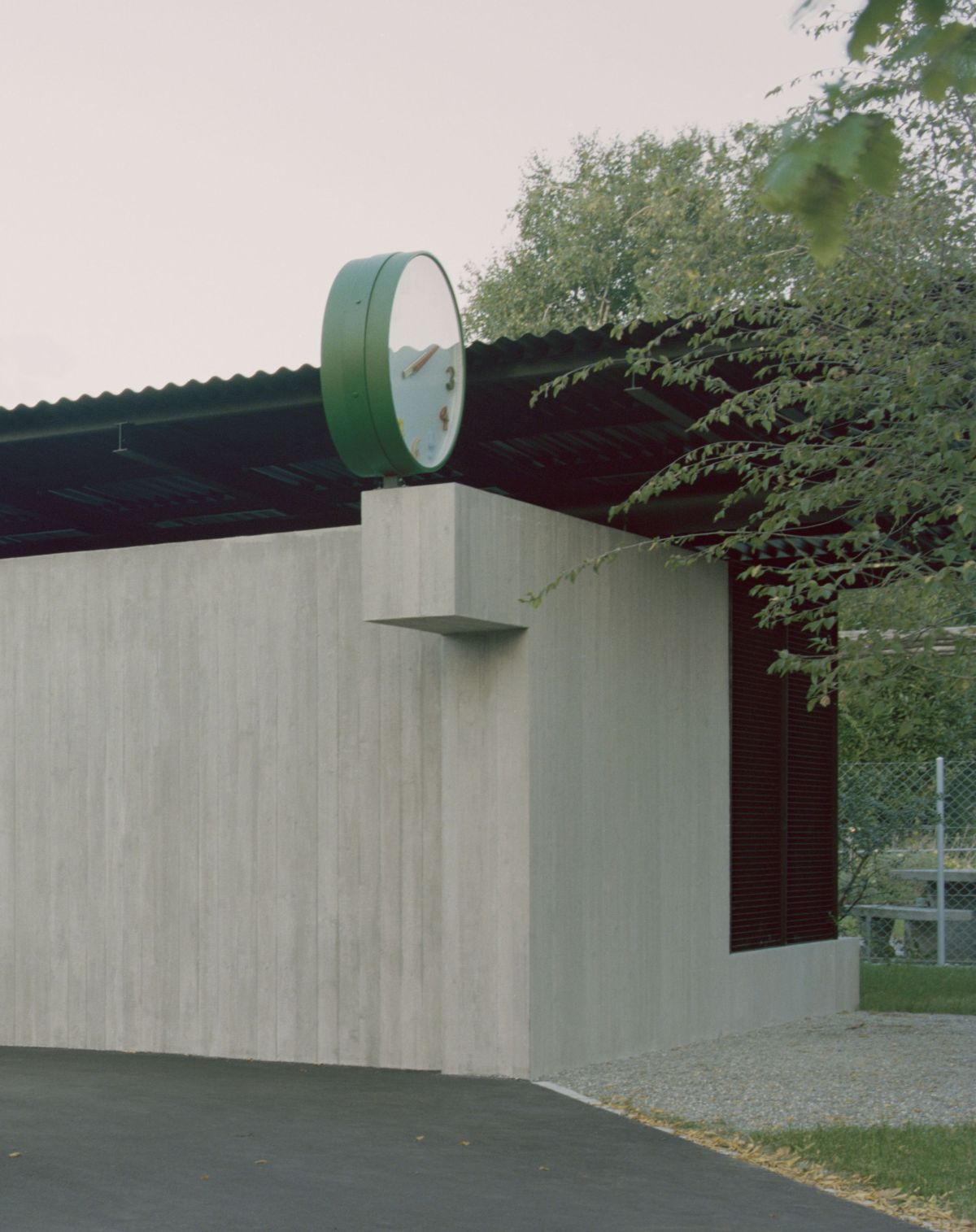 lukasraeber_bota_willempab_PAUSENUHR_SOLO